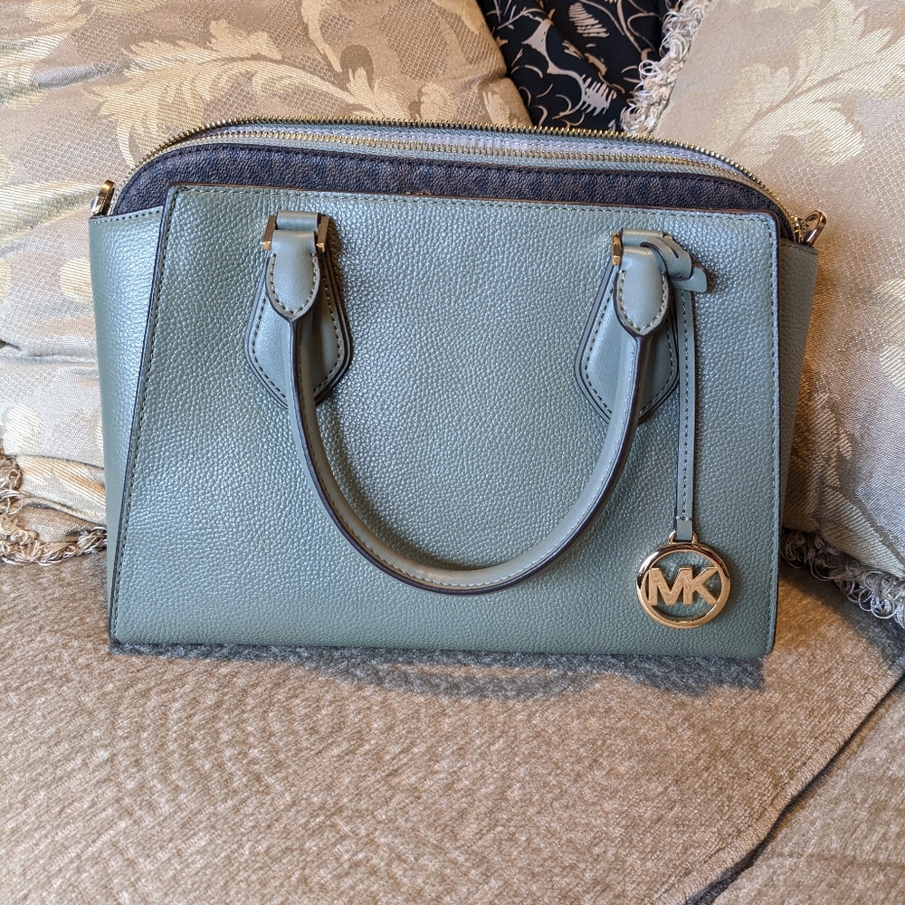 Michael Kors Satchel/crossbody